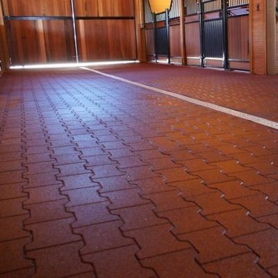 قیمت مناسب کاشی های کف لاستیکی بازیافتی سازگار با محیط زیست با سطح مقاوم در برابر سایش ضد پیری برخط
