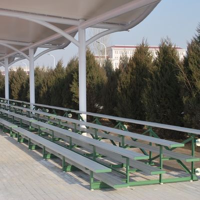 قیمت مناسب سفید کننده های ورزشی آلومینیومی 4 ردیفه برای ورزشگاه زمین بازی در فضای باز برخط
