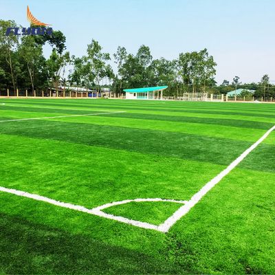 قیمت مناسب چمن مصنوعی رنگ سبز PE PP با تراکم بالا 40-60mm برای استادیوم های فوتبال برخط