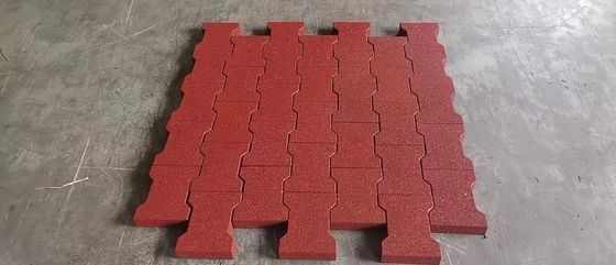 کفپوش لاستیکی ضد لغزش بادوام برای اصطبل ها و گاوداری ها