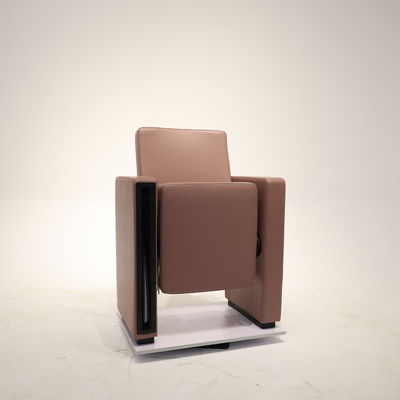 صندلی‌های سینمای مدرن، سفارشی و بادوام سالن اجتماعات با پنل‌های راهرو