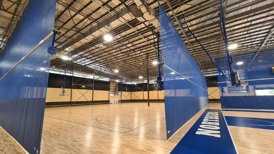 Automatic Electric Control System Divider Curtain with High Strength Fabric and Customizable Color for Indoor Sports