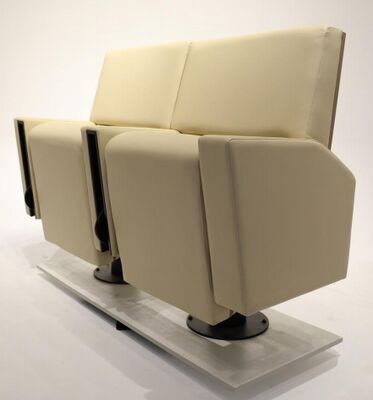 قیمت مناسب صندلی تئاتر با قاب آهنی سنگین FY962 با صندلی فنری دوتایی و جا لیوانی تاشو برخط