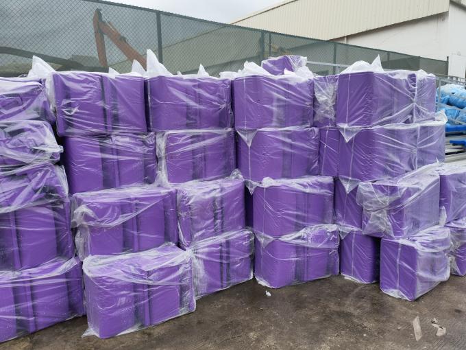 صندلی‌های سینمای مدرن، سفارشی و بادوام سالن اجتماعات با پنل‌های راهرو 5